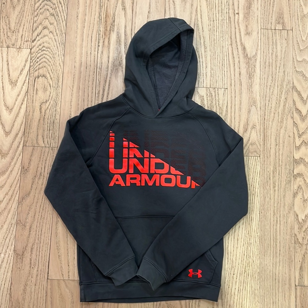 Under Armour YXL hoodie